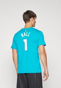 Nike Performance NBA CHARLOTTE HORNETS LAMELO BALL TEE - Klubbkläder - rapid teal