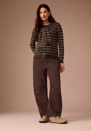 Next, MATERNITY BARREL LEG DENIM JEANS - Jeans Relaxed Fit - chocolate brown
