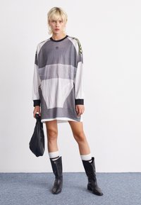 adidas Originals MESH TEE - Kasdienė suknelė - grey