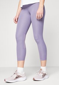 Nike Performance FAST CROP - Tajice - daybreak/reflective silver