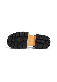 Black rubber shoe sole with deep treads, a tan midsole, and embossed text "L37 37" in the center. Durable design for traction.
