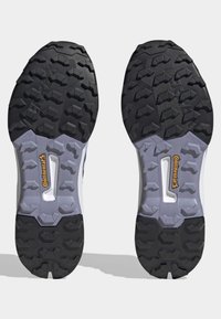 Adidas Terrex Trekingové boty - silver violet blue dawn core black
