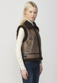 Koroshi Strukirani kaput - marron   brown