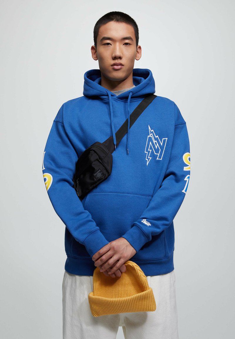 PULL&BEAR VARSITY Hoodie blue denim Zalando.de