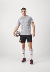 adidas Performance MANCHESTER UNITED HOME SHORT - Sporto klubų atributika - black