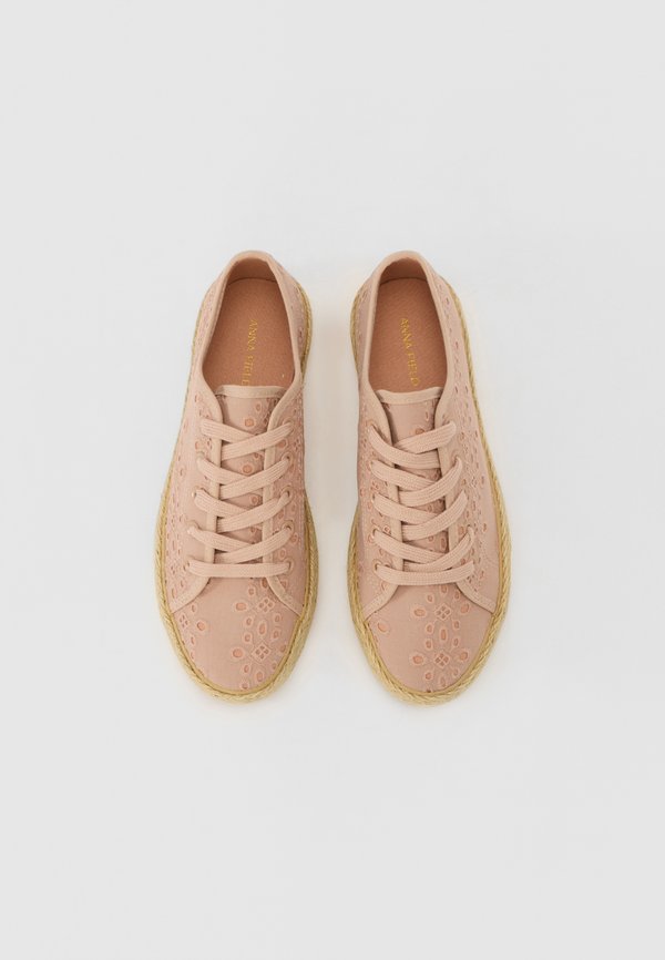 Casual lace-ups - dusty rose3