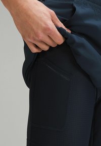 lululemon Sportiniai šortai - true navy