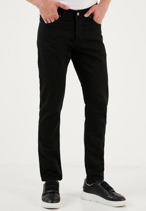 Kavbojke slim fit - black