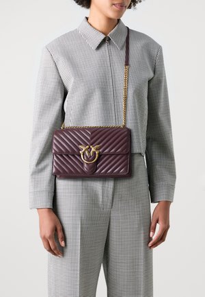 Pinko LOVE ONE CLASSIC - Schoudertas - amaro/antique gold-coloured