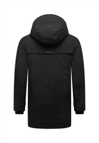 Musta parka-takki, jossa on pyöreä huppu, pitkät hihat, keskikokoinen muotoilu ja sileä rakenne, jossa on vain vähän koristeita.