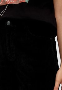 s.Oliver CULOTTE IN QUALITÄT - Broek - schwarz