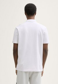 TOM TAILOR DENIM POLO WITH TIPPING - Polo shirt - chalk grey white two tone