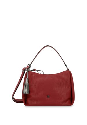Rote, strukturierte Lederhandtasche mit einer geschwungenen Form. Verfügt über einen abnehmbaren Schultergurt und einen dekorativen silbernen Quastenanhänger am Reißverschluss.