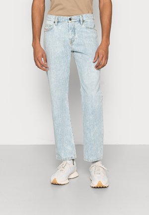 Straight leg jeans - light-blue denim