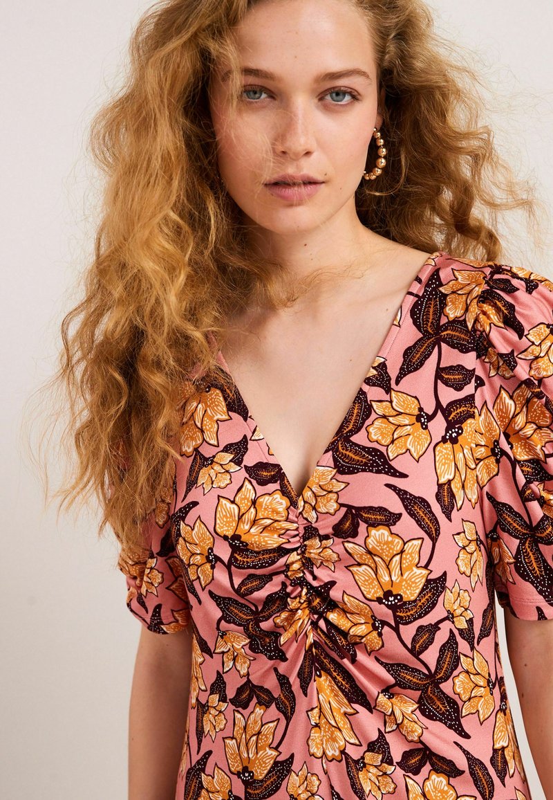 Damen Freizeitkleider | Next SHORT SLEEVE Jerseykleid pink floral/pink - LQ65776 Damen Freizeitkleider | Next SHORT SLEEVE Jerseykleid pink floral/pink - LQ65776