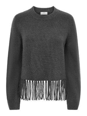 Tmavě šedý svetr s dlouhým rukávem, kulatým výstřihem a třásněmi podél spodního okraje.