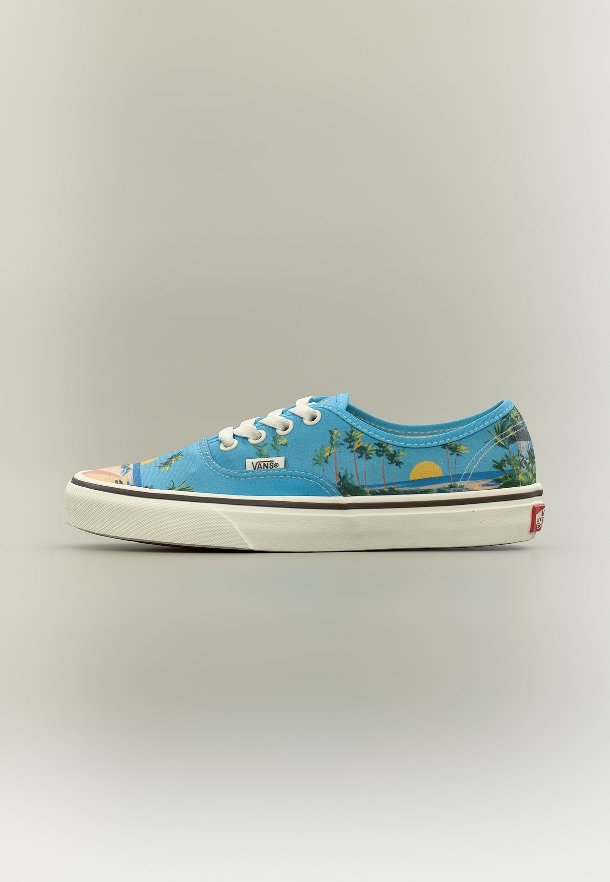 AUTHENTIC UNISEX