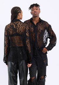YOURTURN UNISEX - Button down-skjorte - black