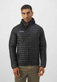 Mammut AENERGY HOODED JACKET MEN - Jakna ispunjena paperjem - black