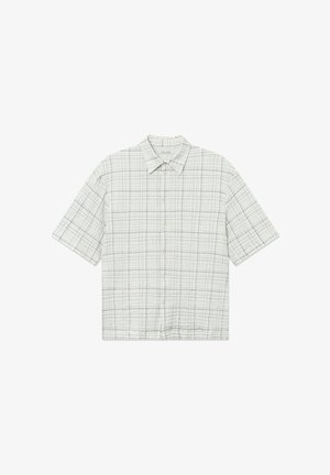 Trumpas rankovės marškiniai su mygtukais, pagaminti iš lengvos medžiagos, balta ir tamsiai mėlyna langeline struktūra; turi klasikį apykaklę ir laisvą siluetą.