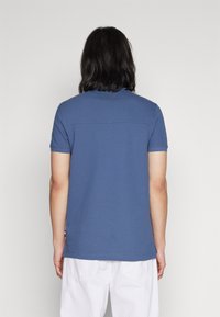 Tommy Hilfiger MAO TIPPED SLIM  - Pólóing - faded indigo