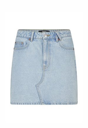 Lichtblauwe denim minirok met voorzakken, lussen voor een riem, metalen knoopsluiting en asymmetrische voorpandnaad.