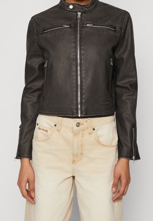 Giacca in similpelle - black