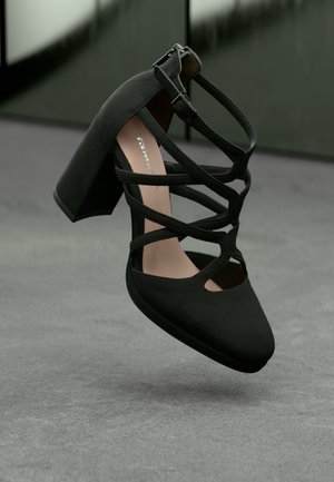 Pumps - black