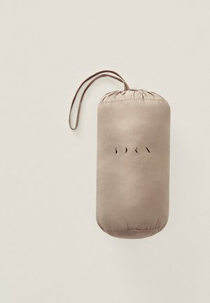 Born Living Yoga KENAL - Strukirani kaput - marrón topo