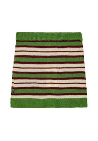 Stickad halsduk i grönt, vitt och vinrött randigt. Ribbad kant med en slät textur. Märkesetikett synlig på ena sidan.