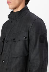 Belstaff FIELDMASTER JACKET - Viegla jaka - black