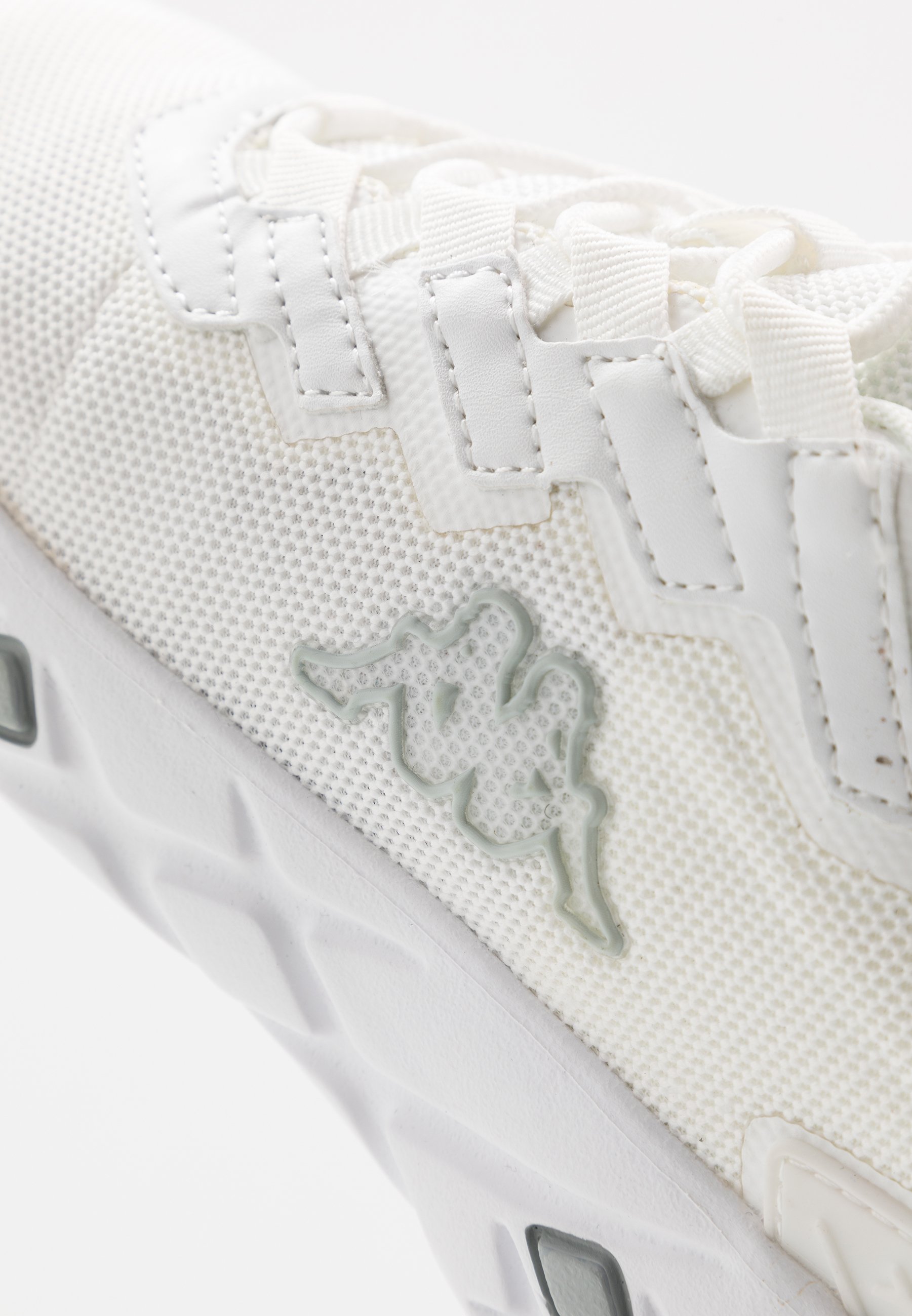 Kappa STRATUS Nøytrale løpesko whitegrey Zalando.no Kappa STRATUS Nøytrale løpesko whitegrey Zalando.no