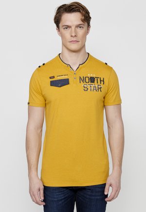 Koroshi SHORT SLEEVE  - Majica kratkih rukava s printom - amarillo   yellow