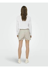 ONLY ONLSTINE - Shorts - moonbeam