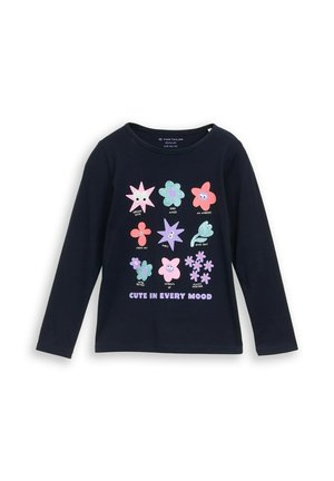 Donkerblauw hemd met lange mouwen met kleurrijke cartoonbloemen en tekst met "Cute in every mood" aan de voorkant.