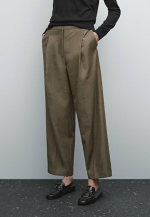 Massimo Dutti WITH THIN WAISTBAND  - Trousers - BEIGE