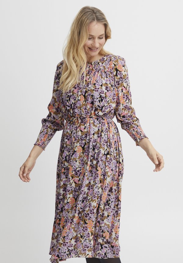 FRNYNNE - Freizeitkleid - purple haze aop b