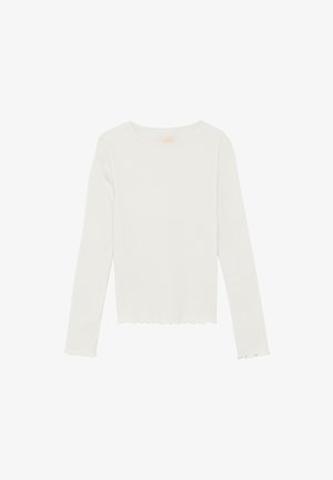 Biały, długorękawowy prążkowany top z okrągłym dekoltem i falistym wykończeniem na dole. Wykonany z miękkiego materiału, o dopasowanym kroju i bezszwowych mankietach.
