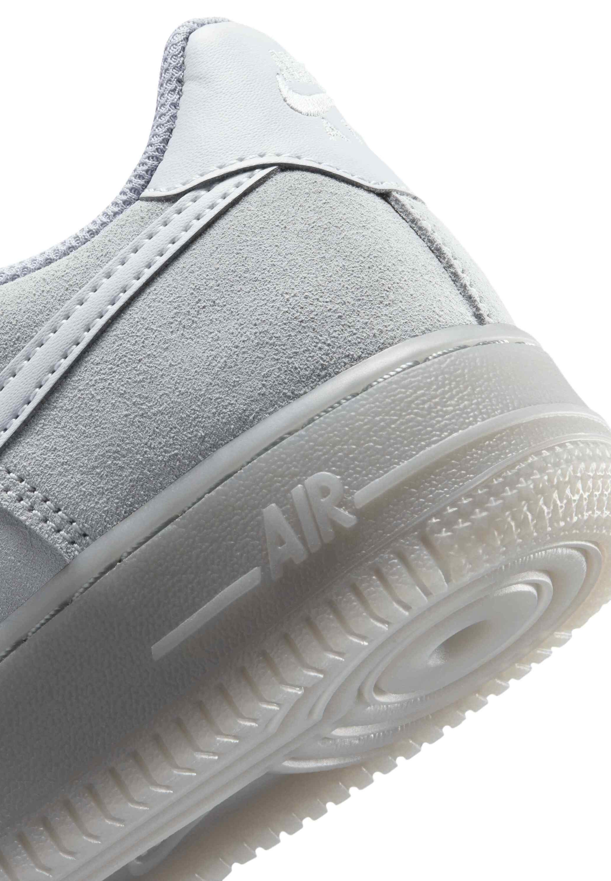 grey suede nike air