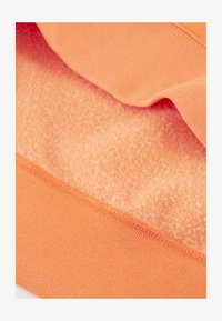 Seleccionado, orange