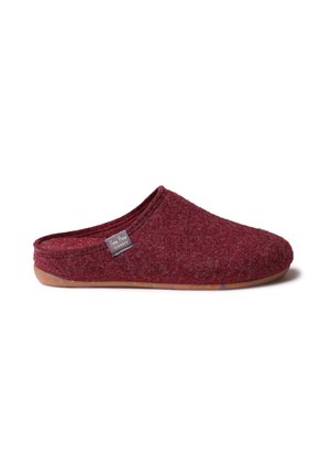 Burgundy felt slip-on slipper with closed toe, open back, flat speckled sole, and a small fabric tag on the side.