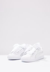 Puma Baskets basses - white