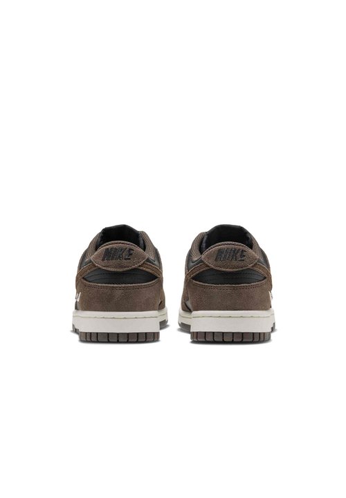 Nike Dunk Low Suede 'Black Sail' (Women's) — photo 4