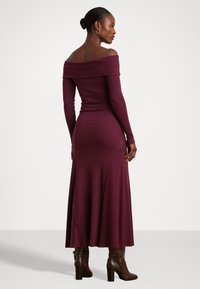 Lauren Ralph Lauren RIB KNIT OFF THE SHOULDER MIDI DRESS - Kasdienė suknelė - pinot noir