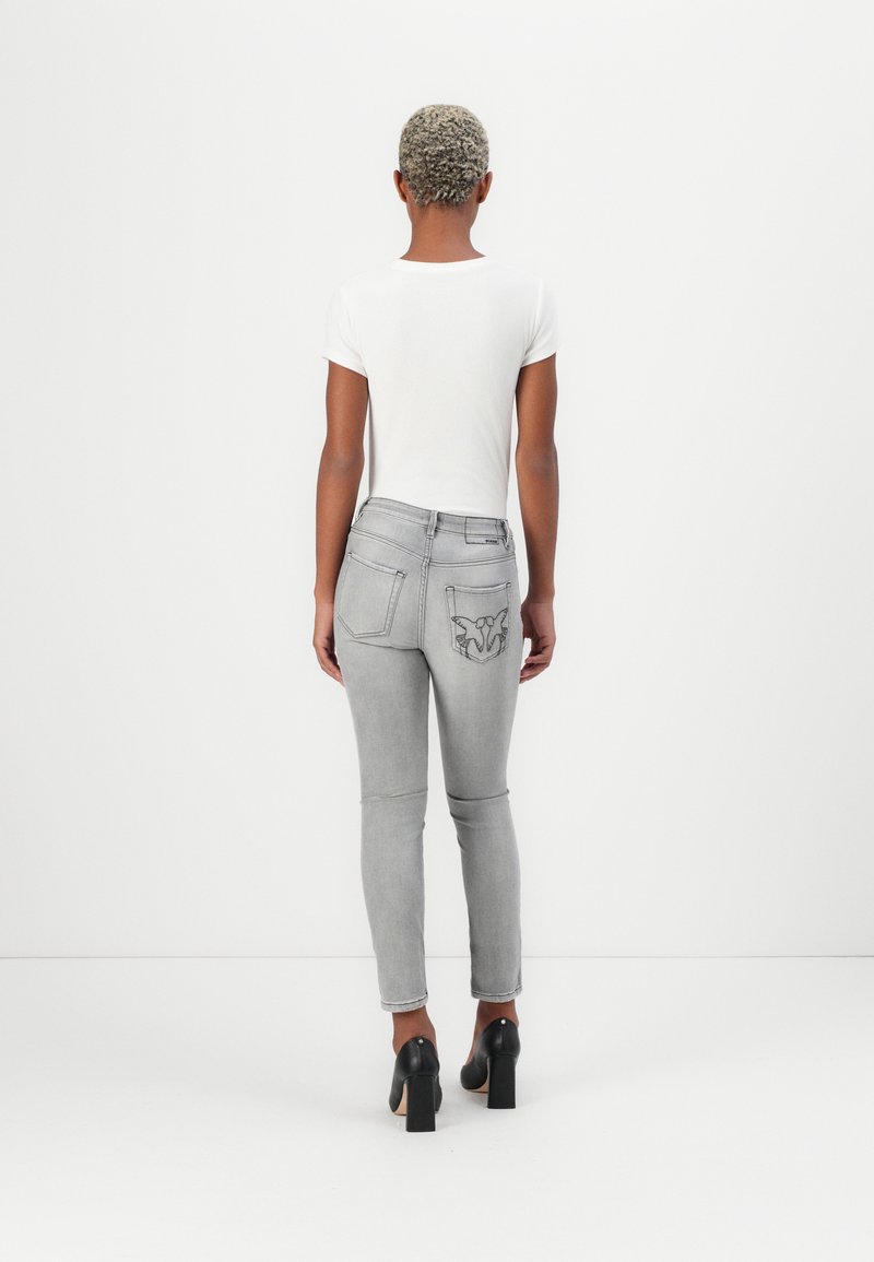 Pinko SABRINA - Jeans Skinny Fit - light grey/grigio chiaro