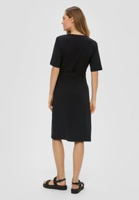 s.Oliver Jerseykleid - schwarz