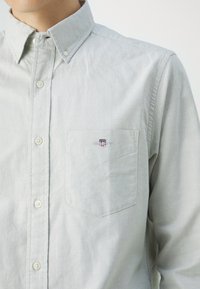 GANT REG OXFORD - Hemd - milky matcha