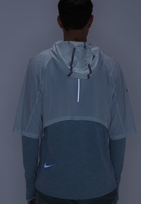 Nike Performance Veste de running - grey