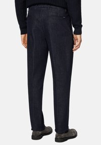 Boggi Milano STRETCH - Auduma bikses - dark blue