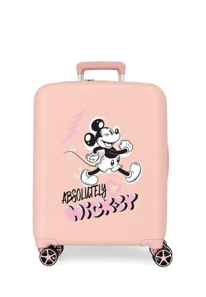 Maleta rígida rosa con cuatro ruedas que presenta a Mickey Mouse caminando en blanco y negro y el texto "Absolutamente Mickey".